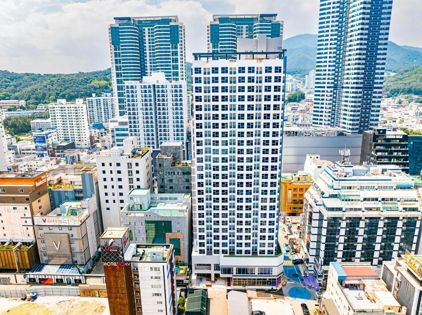 Raviens Haeundae Avenue Aparthotel Busan